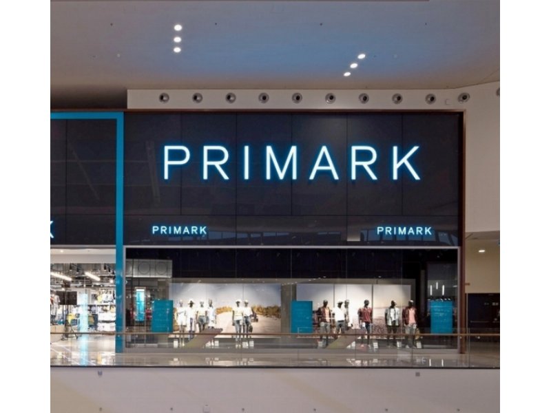 Primark fa poker in Italia Primark fa poker in Italia