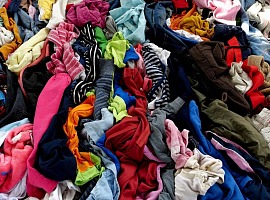 Tessili e recupero: tutti gli obblighi e le eccezioni per i produttori