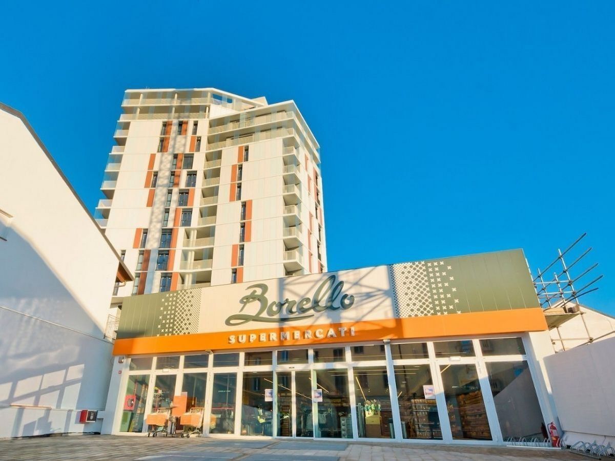 borello unes finiper canova 8