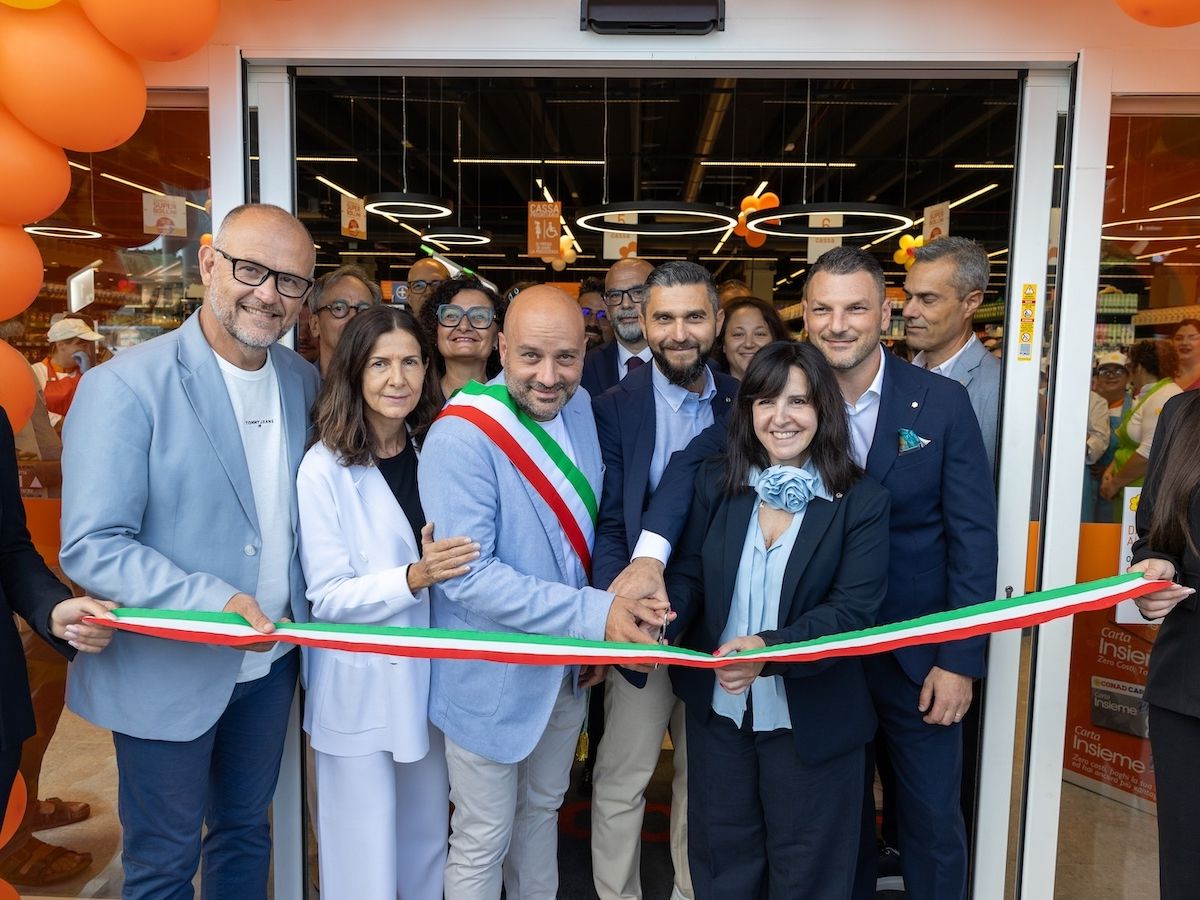 Conad Adriatico inaugura a Colli del Tronto (Ap) un nuovo punto vendita Conad Adriatico inaugura a Colli del Tronto (Ap) un nuovo punto vendita