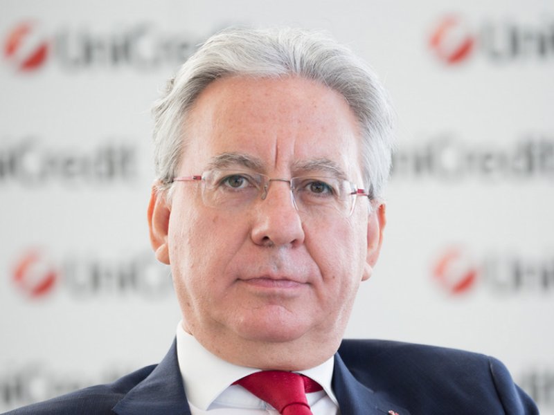 UniCredit in difesa del largo consumo