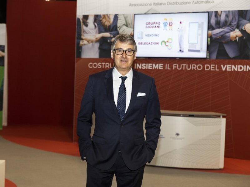 Distribuzione automatica: nel 2021 fatturato +12,11% e consumi +10,46% Distribuzione automatica: nel 2021 fatturato +12,11% e consumi +10,46%