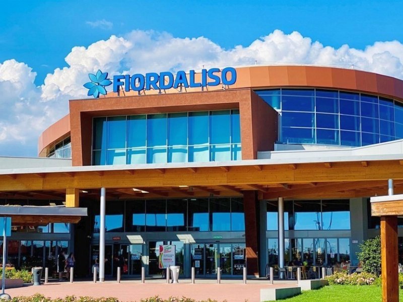 La ristrutturazione del Fiordaliso si conclude con Fiordafood La ristrutturazione del Fiordaliso si conclude con Fiordafood