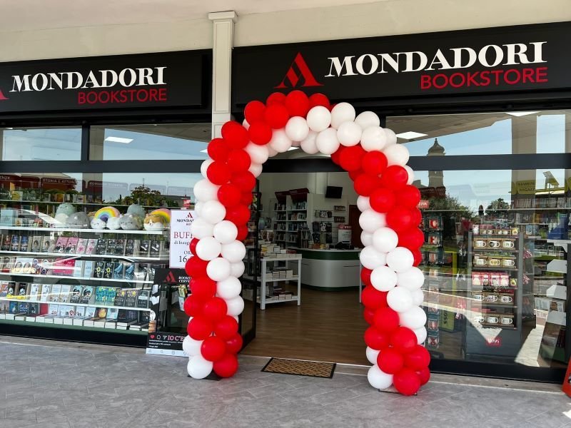 Mondadori Bookstore apre a Cerveteri Mondadori Bookstore apre a Cerveteri