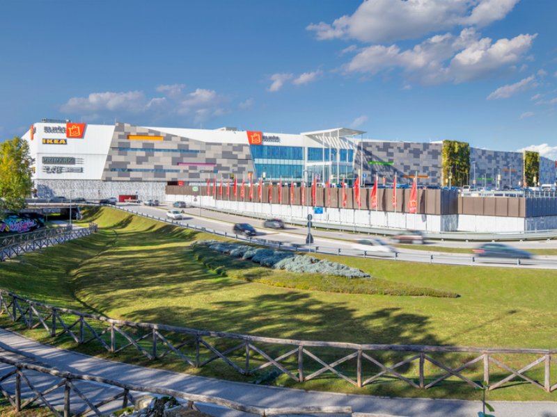 Elnòs Shopping da record nel 2023. Molte le nuove aperture