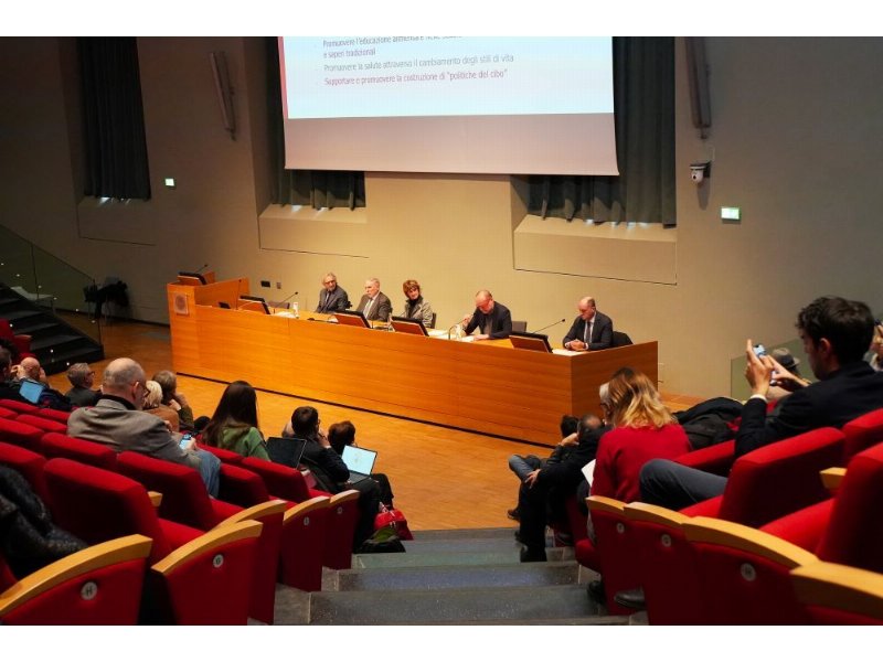Torino, nasce il Centro di studi e ricerca sul cibo sostenibile - Distribuzione Moderna Torino, nasce il Centro di studi e ricerca sul cibo sostenibile - Distribuzione Moderna