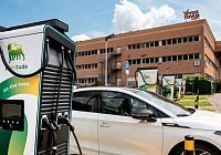 Plenitude installa un avanzato hub di ricarica al FoxTown di Mendrisio