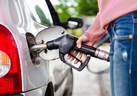 Caro carburanti: Coop Lombardia blocca il prezzo di benzina e gasolio per i soci Caro carburanti: Coop Lombardia blocca il prezzo di benzina e gasolio per i soci
