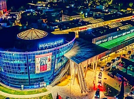 Supernova acquista Le Vele di Desenzano del Garda: 6 centri in 14 mesi Supernova acquista Le Vele di Desenzano del Garda e sale a 5 centri in 14 mesi