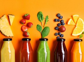 Succhi, nettari e spremute: piccoli sorsi di natura in risposta al trend salutistico Succhi, nettari e spremute: piccoli sorsi di natura in risposta al trend salutistico
