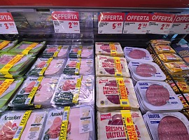 La febbre dei prezzi al consumo: ad agosto +3,3%. Fermo il carrello della spesa La febbre dei prezzi al consumo: ad agosto +3,3%. Fermo il carrello della spesa