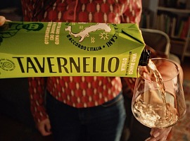 Caviro rilancia Tavernello. Nino Frassica testimonial della nuova campagna