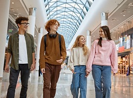 Centri commerciali: nel 2025 vendite stabili e retailer fiduciosi