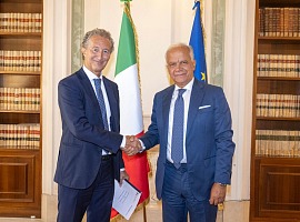 Federdistribuzione firma il nuovo Protocollo di Legalità con il Ministero dell’Interno Federdistribuzione firma il nuovo Protocollo di Legalità con il Ministero dell’Interno