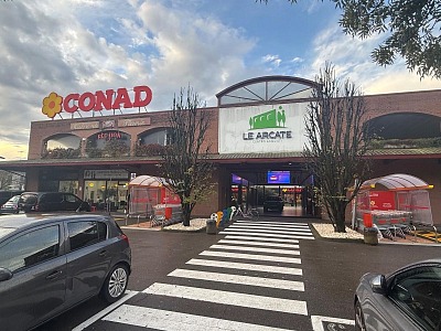 Conad Centro Nord inaugura un nuovo punto vendita Conad a Montecchio Emilia (Re) Conad Centro Nord inaugura un nuovo punto vendita Conad a Montecchio Emilia (Re)