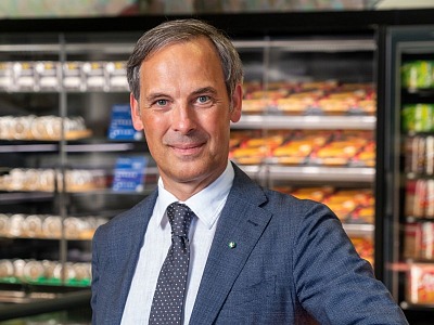 Epta completa l’acquisizione di Hauser: nasce un gruppo con oltre 2 miliardi di euro di ricavi Epta completa l’acquisizione di Hauser: nasce un gruppo con oltre 2 miliardi di euro di ricavi