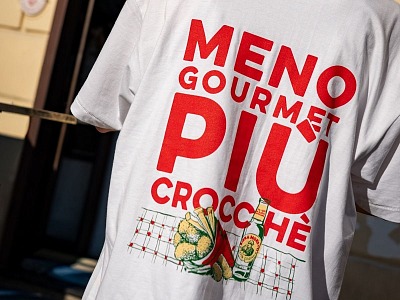 Birra Moretti porta le sue t-shirt in sei città italiane Birra Moretti porta le sue t-shirt in sei città italiane