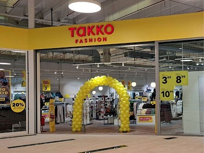 Takko Fashion inaugura un nuovo punto vendita a San Mauro Torinese Takko Fashion inaugura un nuovo punto vendita a San Mauro Torinese